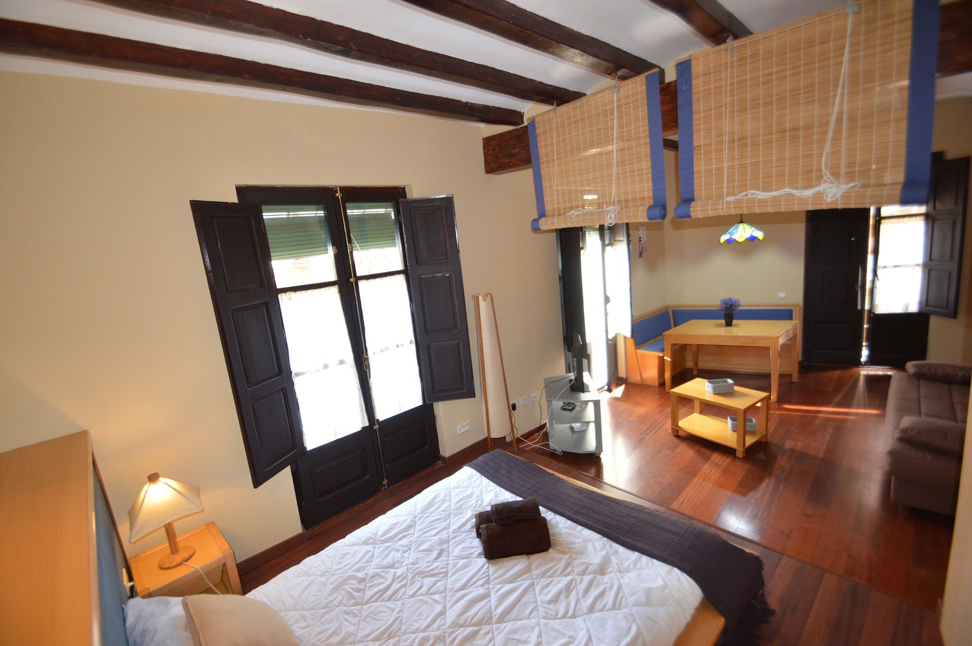 Tarragona Suites 70- Cavallers 外观 照片